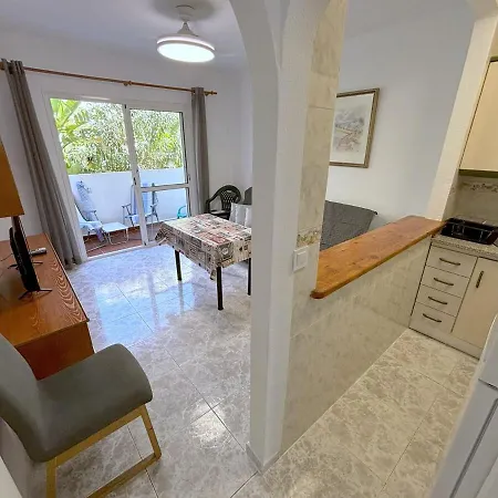 Evans Realty Bh Urb Colina Park & Piscina
